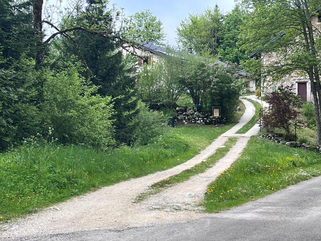 L'Ermitage De Meyriat Villa Brenod Buitenkant foto