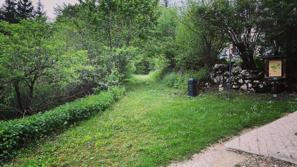 L'Ermitage De Meyriat Villa Brenod Buitenkant foto